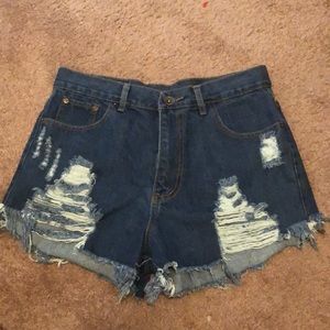 Cute short jeans 💕(plz offer)